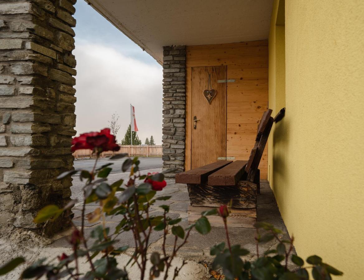 מידרס Panorama-Ferienhaus Im Stubaital מראה חיצוני תמונה